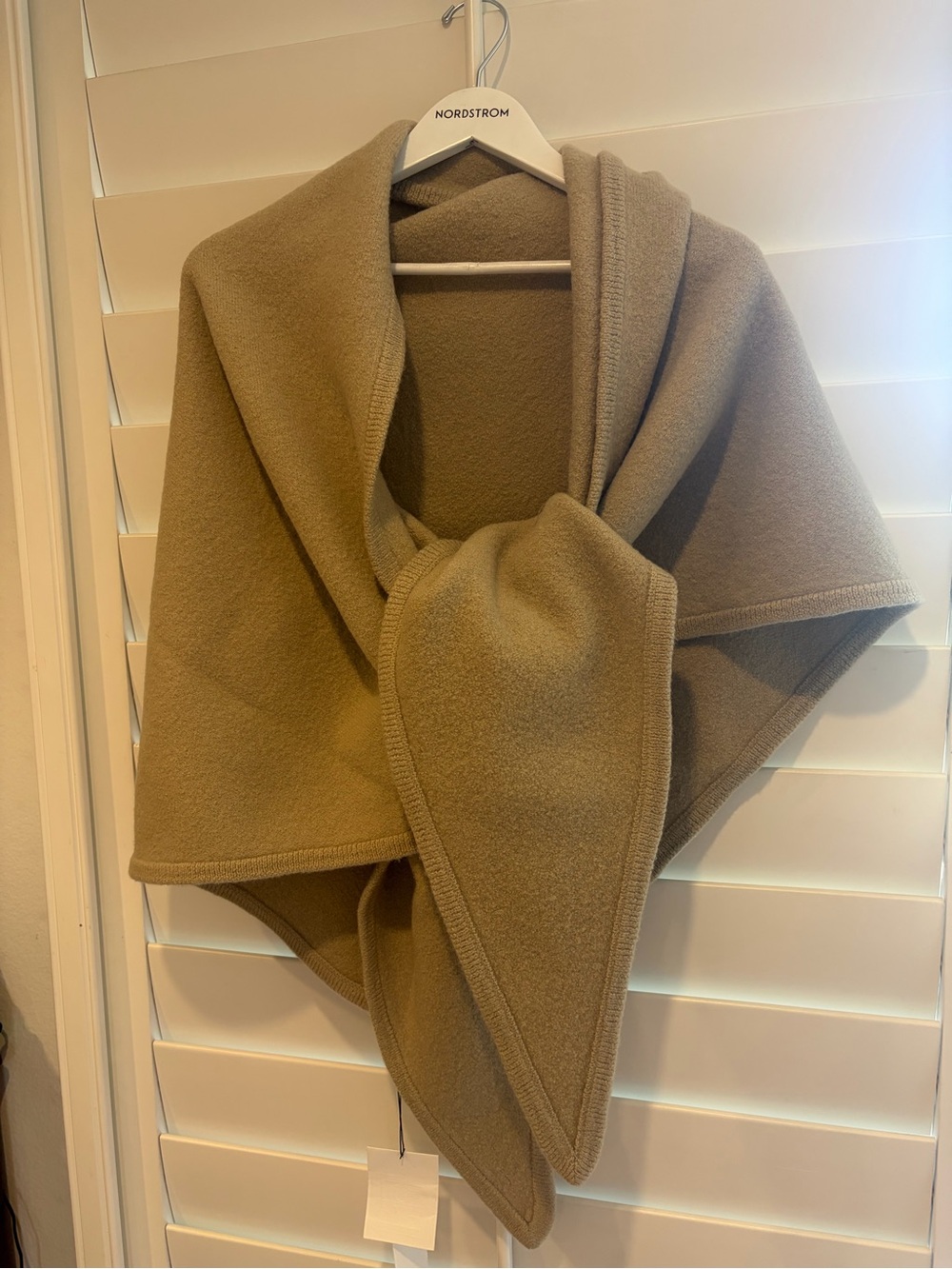 TOTEME NWT Camel Tan Maxi Wool Triangle Scarf